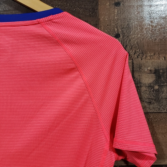 Under armour striped short sleeve athletic top - Picture 6 of 7
